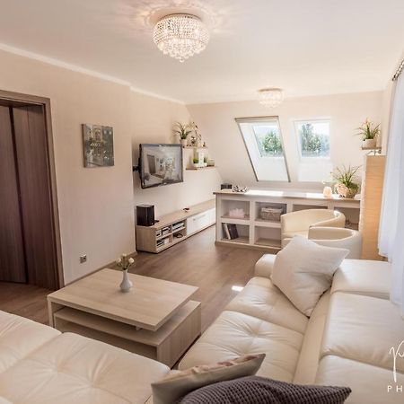 Apartman Na Lipne Frymburk Exterior foto