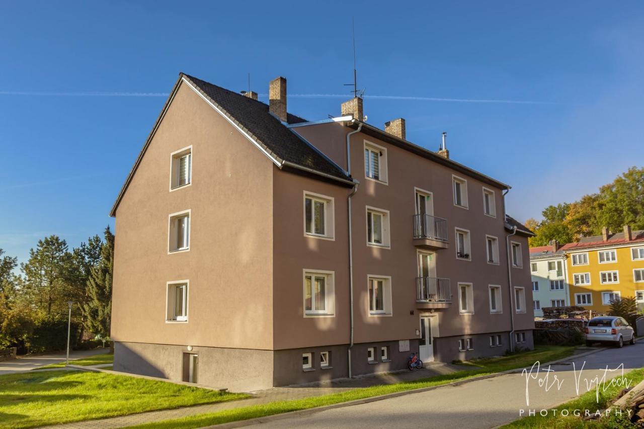 Apartman Na Lipne Frymburk Exterior foto