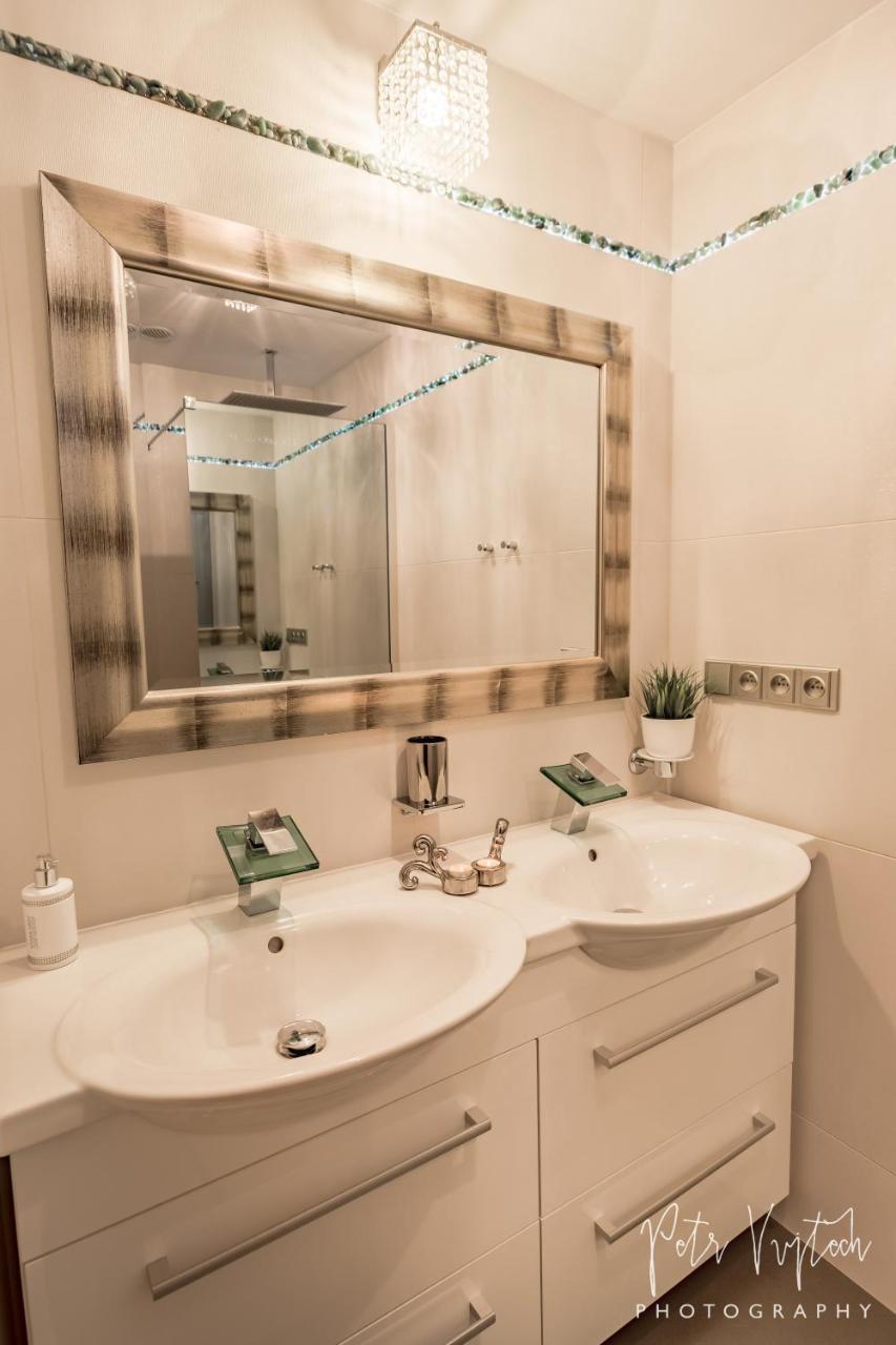 Apartman Na Lipne Frymburk Exterior foto