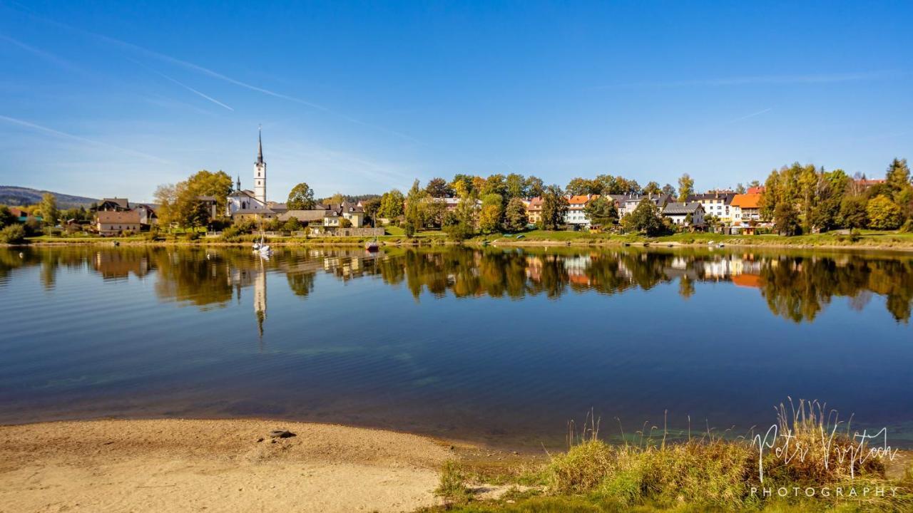 Apartman Na Lipne Frymburk Exterior foto