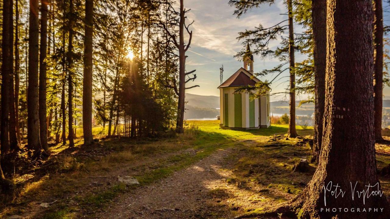 Apartman Na Lipne Frymburk Exterior foto